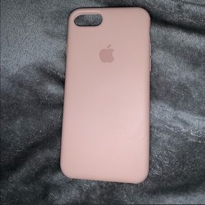 Apple blush pink iPhone 6/7 phone case